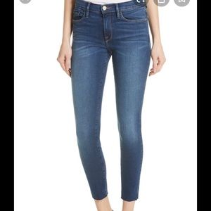 NWT Frame Le Skinny De Jeanne Mid Rise Skinny 26
